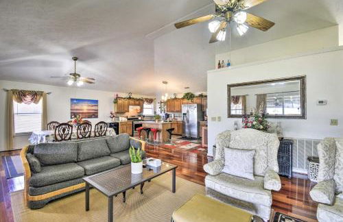 Gloucester Retreat with Backyard Oasis and Pier! - Foto 5