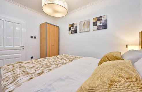 2 Bedroom Cozy Home In Gornja Ploscica - Foto 31