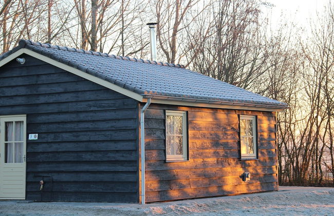 Cozy Vacation Home With Terrace - Photo 21