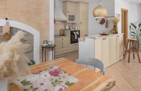 Beautiful Home In Brest Pod Uckom - Foto 5