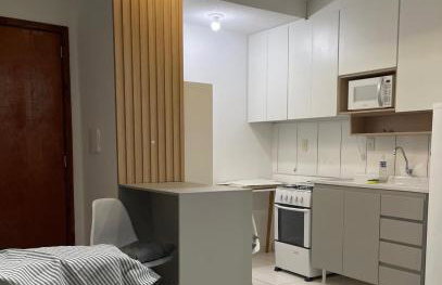 Apartamento com piscina - Foto 8