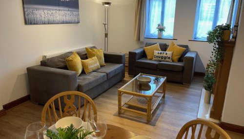 Pine Cottage cosy 3 bed sleeps 4 - dogs very welcome - Foto 1