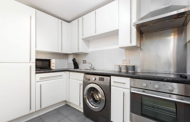 Deluxe 2 Bed Flat with Balcony in Hackney - Foto 18