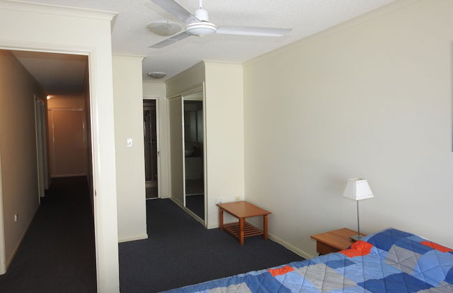 On The River Apartments - Photo 8