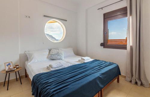 Sea View Villa Emmanuela, By IdealStay Experience - Foto 1