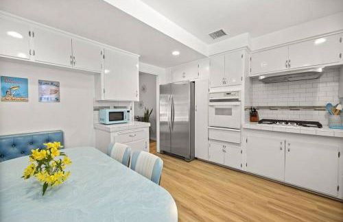 Disneyland close FAMILY home! - Photo 30