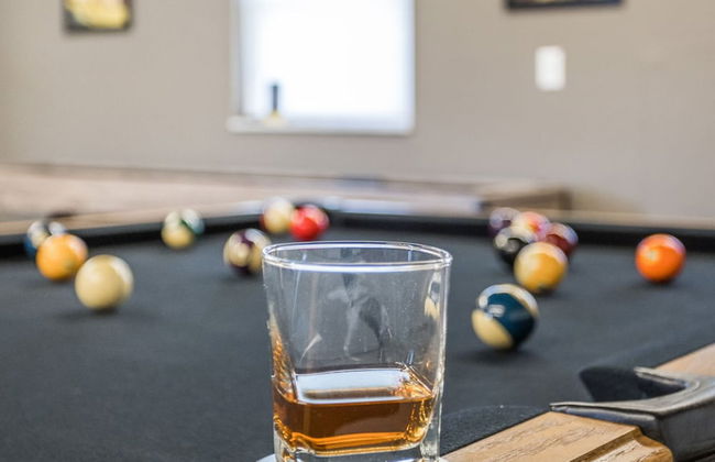 Hometown Hideaway - 4BR 2 5BA Pool Game Room - Foto 24