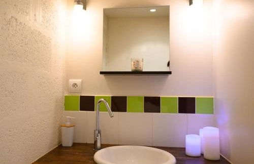 Loft avec Piscine Intérieure et Jardin - Foto 18