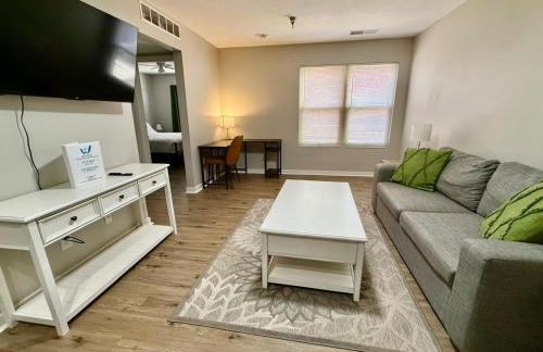 Cozy Aksarben Living-close to I-80 & WFH desk - Foto 1