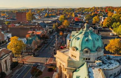 Modern Chalet w Hot Tub, Large Deck, Grill & WiFi - Foto 29