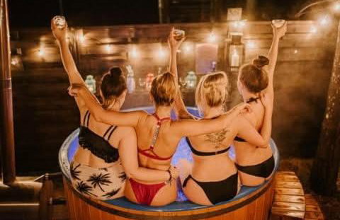 Domek Uroczy Golubie ,niedaleko stoku Koszałkowo ,balia,sauna,kominek,ognisko - Foto 11