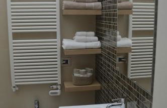 Sea View Embassy Apartment - Foto 22