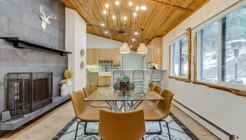 Mountain Mansion with Hot Tub and Sauna - Foto 1