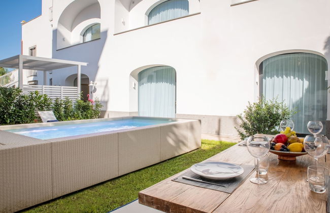 Luxury Apartment with Garden and Pool - Foto 1