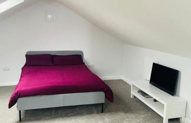 Kellies home Entire place Easy transport 5 min drive from Birmingham City centre - Foto 1