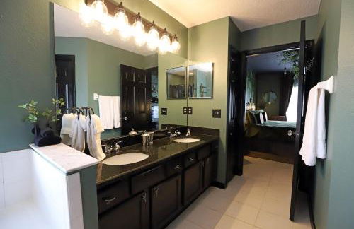 Waterfront 6-Bedroom Wizarding Villa in Lake Berkley Near Universal Studio's Harry Potter - Foto 72