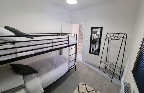 4 Bed Townhouse-sleeps 7-garden-pets-valley View - Foto 31