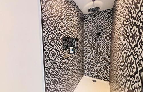 Buckland Towers - Photo 17