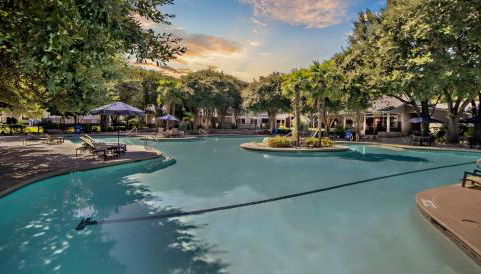 Courts & Pool - Sleeps 12 - Family Oasis - Photo 4, Garden