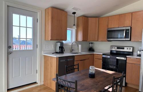 Entire Charming 3B1B in Federal Hill free parking - Foto 23