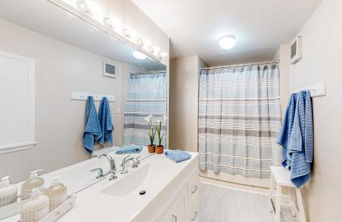 Maplewood Manor - Unit 2 - Foto 24