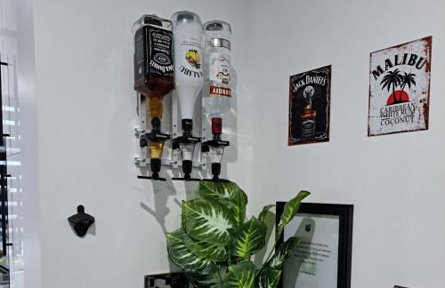 Family Holiday with Hot tub , Family groups only - Foto 13