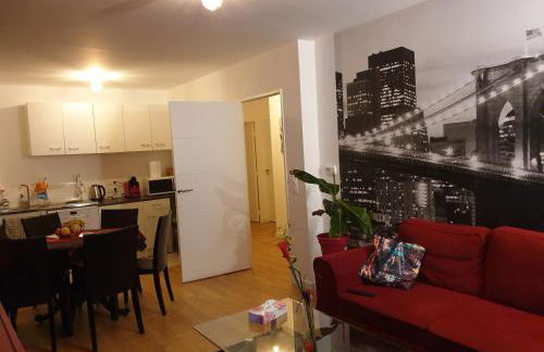 Grand F3 CONFORTABLE 5 mn de Paris et proche Disneyland - Foto 9