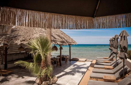 Soleil Rooms and Suites - Photo 19