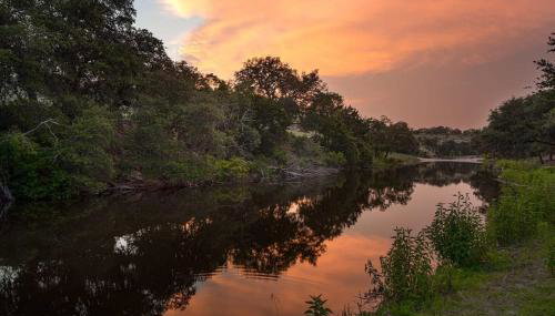 River Hill Ranch, great views & river access! - Photo 4