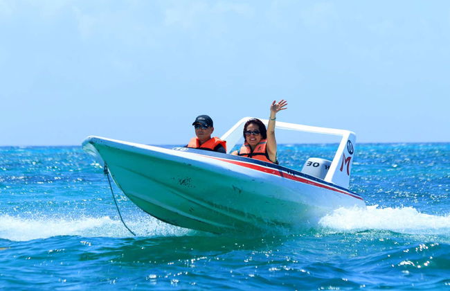 Conducción de lancha rápida por Punta Maroma - Foto 4