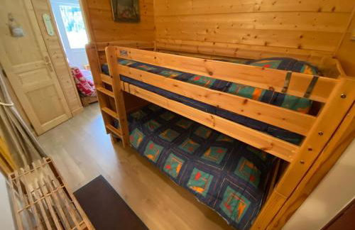 Appartement cosy avec balcon et parking, proche piste - FR-1-692-36 - Foto 3