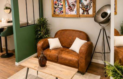 Loft Suite de luxe - Jacuzzi - SPA - Balnéo Vendôme - Foto 7