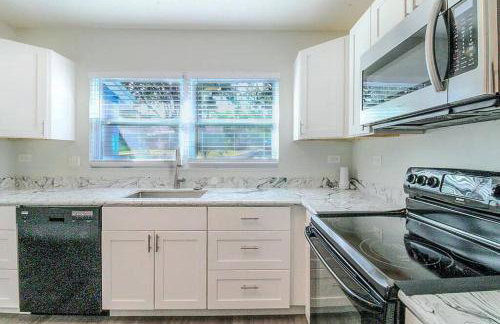 3 bedroom Casa Azul in Historic Northwood Hills - Foto 21