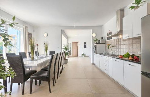 Amazing Home In Naselje Muzini - Foto 21