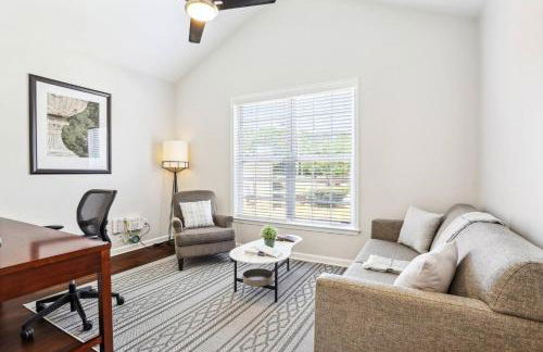 Elegant Mableton Retreat-Close to Amphitheater - Foto 13