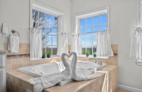 Spacious 6 BR Villa - Serene Scenic Mountain Escape - Foto 32