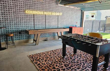 The Funky Fun Haus - Pickleball, Hot Tub, Arcade - Photo 8