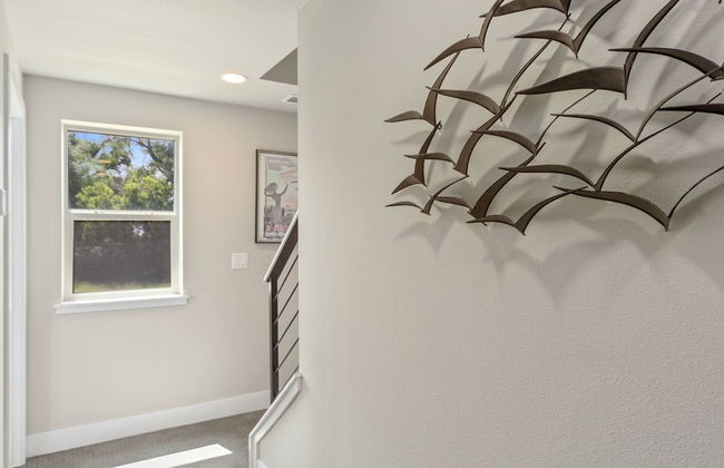 Swanky Townhome Near Old Town, Breweries and River - Foto 28