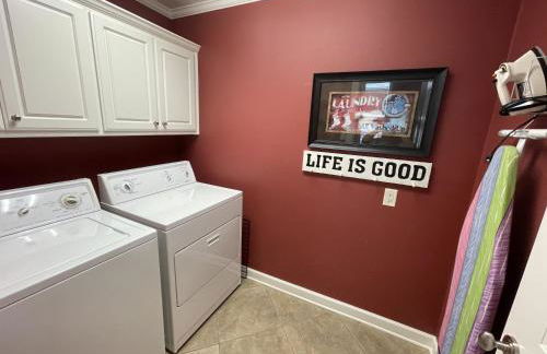 80BPD, Four bedroom, two 1 2 bath log-sided condo with lake view , garage condo - Foto 14