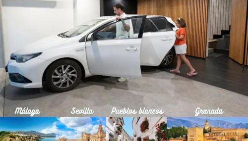 LeonAlba House Private Villa Private rooftop Private Pool Private Andalusian Courtyard Free Parking BBQ 8 Guests - Foto 2