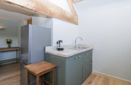 White Haywood Barn - Photo 27