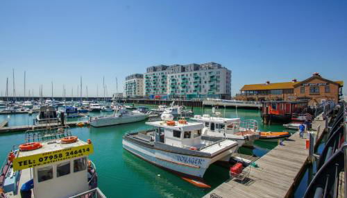 Orion Marina Sea View - Parking - by Brighton Holiday Lets - Foto 2