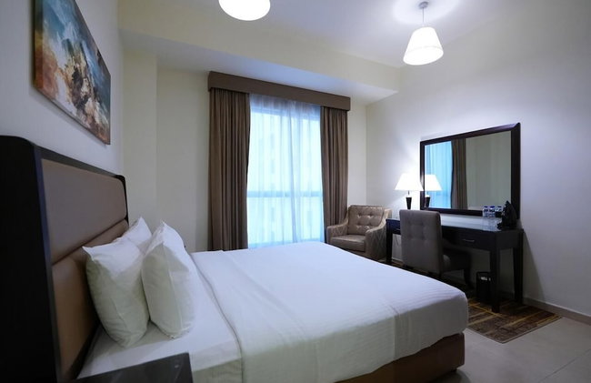 Roda Amwaj Suites - Photo 41