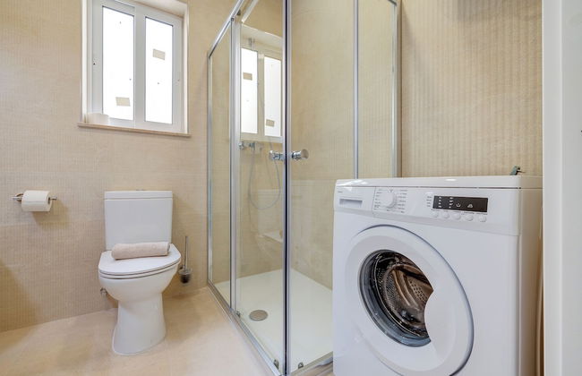 Elegant Sliema Penthouse, Panoramic Terrace - Foto 16