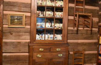 Restored1850s log cabin, with gazebo and gardens! 1 mile to downtown Weaverville - Foto 42