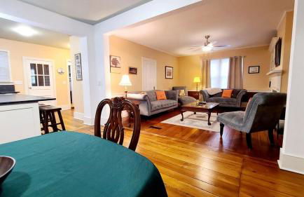 1860 House In the Heart of Downtown - Foto 9