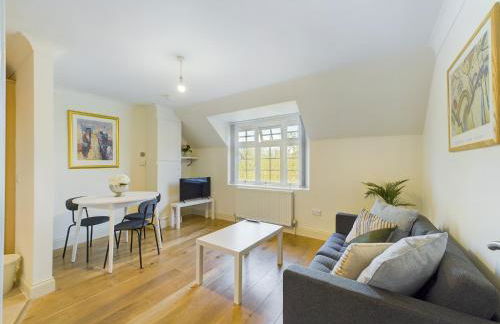 Duplex Redhill town centre Apt by Livingo Stays - Foto 11