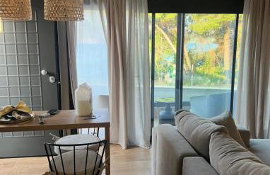 KLA SUITES by PROJECT 86 IKE - Photo 4