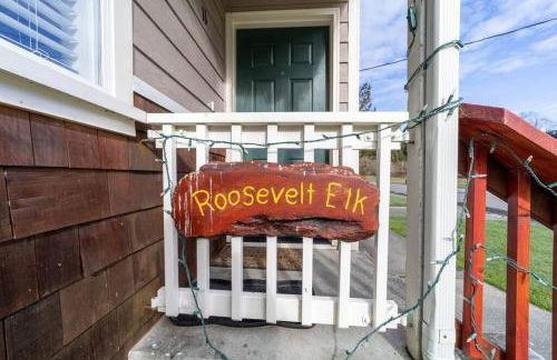 Elk Meadow Cabins 11A Roosevelt Elk Suite - Photo 8