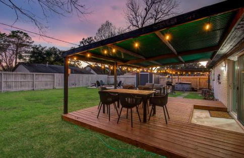 4-BD Mid-Modern Century with Firepit & Playground - Foto 33